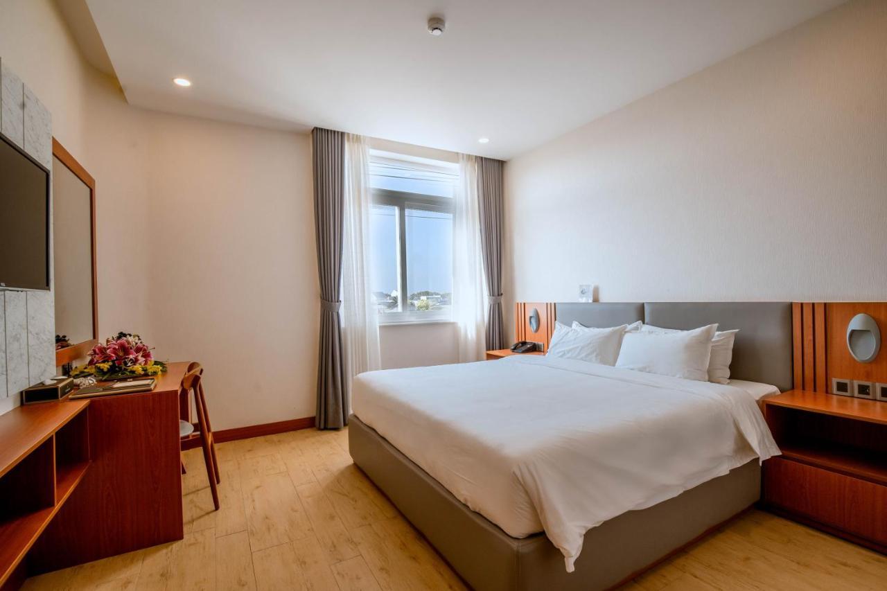 לונג האי Bella Vita Hotel מראה חיצוני תמונה