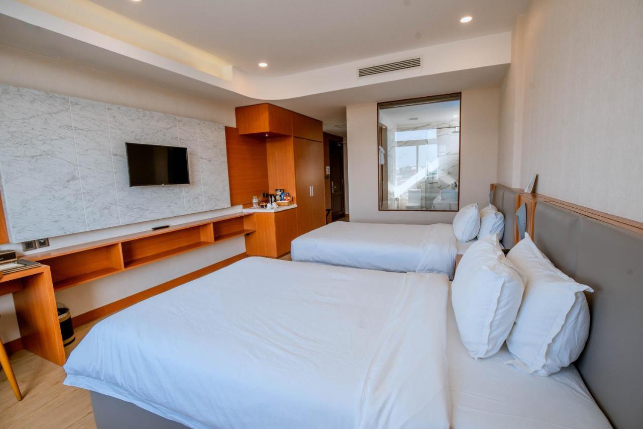 לונג האי Bella Vita Hotel מראה חיצוני תמונה